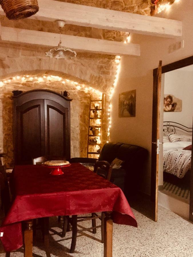אלברובלו Trullo Di Giovannina Casa Vacanza מראה חיצוני תמונה